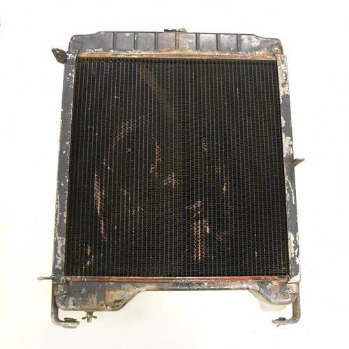 310300 | Radiator | Case 85XT 90XT 95XT |  | 237992A3 | 237991A2