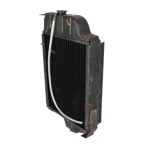 300474 | Radiator | John Deere 300 300 301 301 820 830 920 930 1020 1030 1120 1130 1530 1630 2040 2240 |  | AT20849