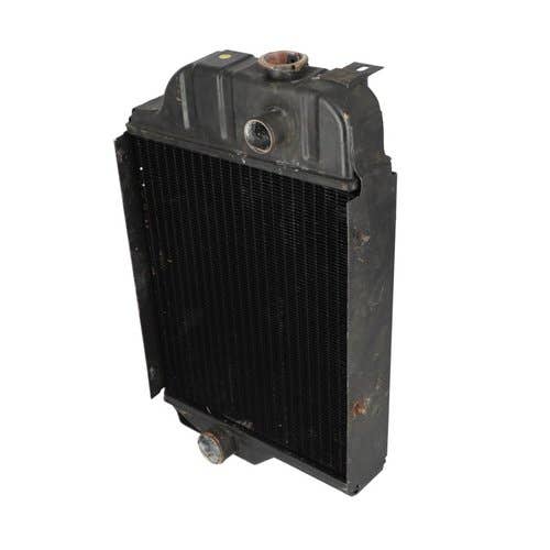 300474 | Radiator | John Deere 300 300 301 301 820 830 920 930 1020 1030 1120 1130 1530 1630 2040 2240 |  | AT20849