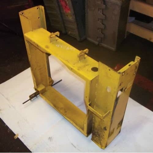 432643 | Radiator Support | New Holland C185 C190 L180 L185 L190 |  | 87662442 | 87720445