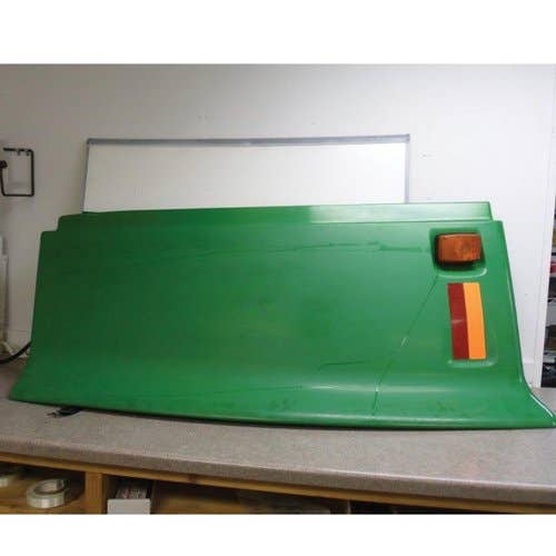 499697 | Rear Access Door | John Deere 9650 STS 9660 STS 9750 STS 9760 STS 9860 STS 9880 STS |  | AH169643