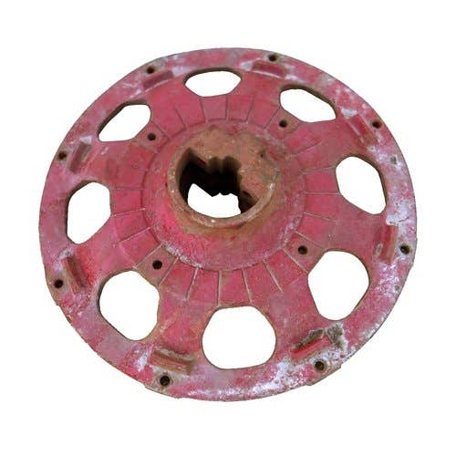 496727 | Rear Cast Wheel - 38" | International | Farmall | IH Hydro 100 706 756 766 786 806 826 856 886 966 986 1026 1066 1086 1468 2706 2826 2856 3088 3288 3488 3688 21026 |  | 383581R1