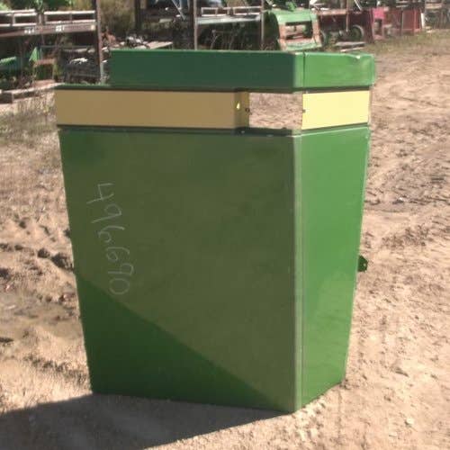 496690 | Rear Corner Panel - LH | John Deere 9400 9410 9500 9510 9600 9610 |  | AH158487 | AH128014 | AH136162 | AH156190