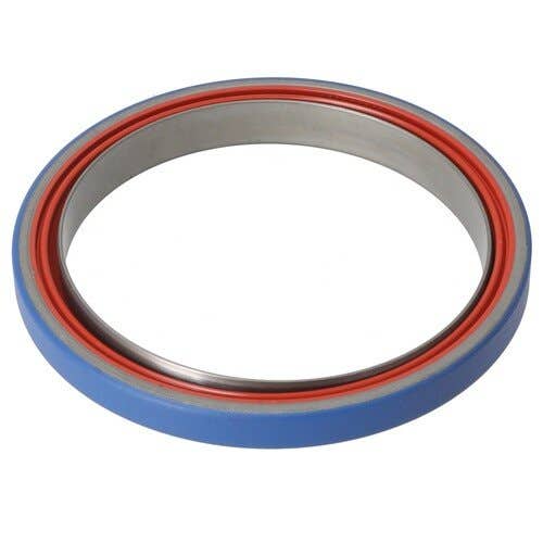 106002 | Rear Crankshaft Seal & Sleeve | Allis Chalmers D2200 D2800 D2900 G2500 180 185 190 190XT 200 345B 433I 433T 545 545B 615 649 649I 649T 650 653 840B 880 940 6060 6070 6080 7000 7010 7020 8010 | Gleaner F F2 F3 G K2 L L2 L3 M M2 M3 |  | 74024562