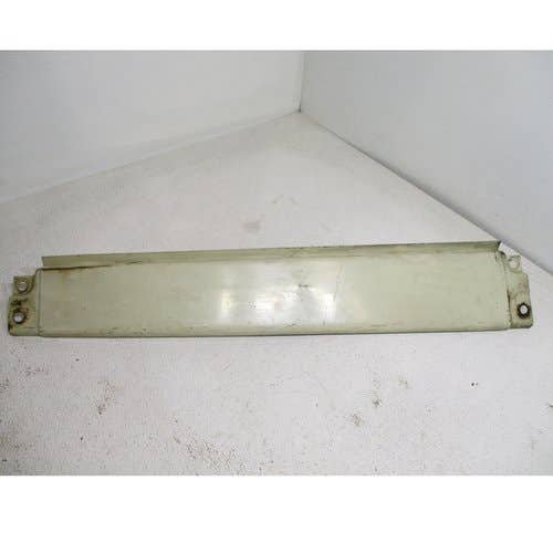 Used Rear Hood Side Panel LH fits International Hydro 70 Hydro 86 544 656 666 686 706 756 806 826 856 1026 1206 1256 1456 2706 2756 2826 2856 378670R1 Used Rear Hood Side Panel LH fits International Hydro 70 Hydro 86 544 656 666 686 706 756 806 826 856 1026 1206 1256 1456 2706 2756 2826 2856 378670R1