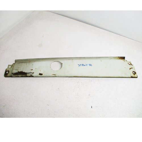 435056 | Rear Hood Side Panel | LH | International | Farmall | IH 544 656 706 756 806 826 856 1026 1206 1256 1456 2544 2656 2706 2756 2806 2826 2856 21026 21206 21256 21456 |  | 378638R1