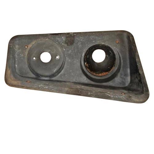 435860 | Rear Light Panel - Left Hand | International | Farmall | IH Hydro 186 786 886 986 1086 1486 1586 3088 3288 3388 3488 3588 3688 3788 5088 5288 5488 6388 6588 6788 7288 7488 |  | 111562C2 | 111562C1