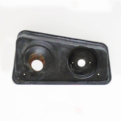 437144 | Rear Light Panel - Right Hand | International | Farmall | IH Hydro 186 786 886 986 1086 1486 1586 3088 3288 3388 3488 3588 3688 3788 5088 5288 5488 6388 6588 6788 7288 7488 |  | 111563C2 | 111563C1