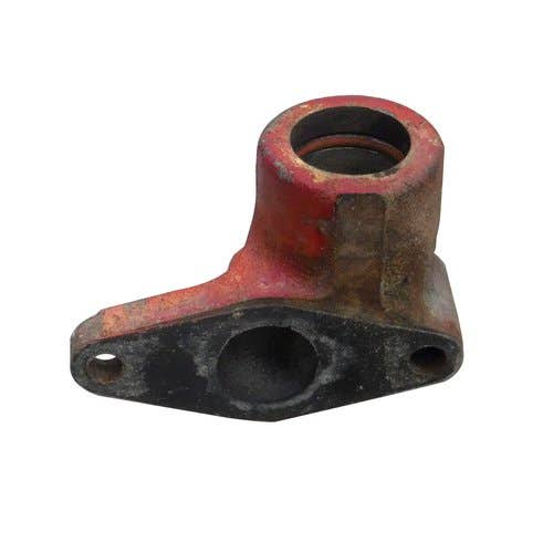 445707 | Rear Oil Cooler Elbow | International | Farmall | IH D361 DT361 D407 DT407 806 856 1026 1206 1256 1456 |  |  607262C1