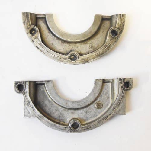 437469 | Rear Oil Seal Retainer Plate | Perkins 4-108 | Gehl SL4610 |  | 90990