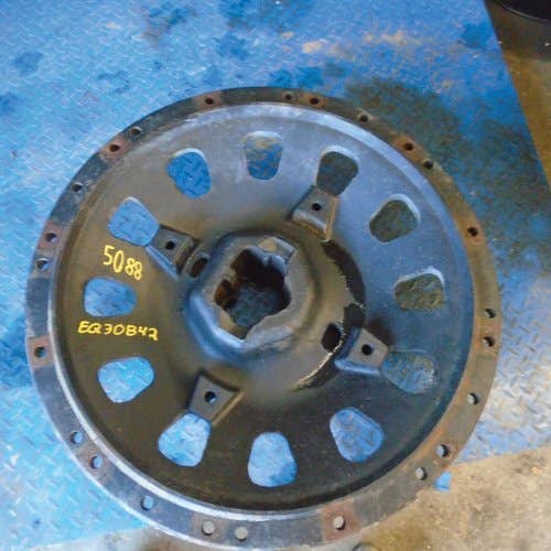 434909 | Rear Wheel Center Cast Plate | International | Farmall | IH 5088 5288 5488 |  | 137743C1 | 137743C2