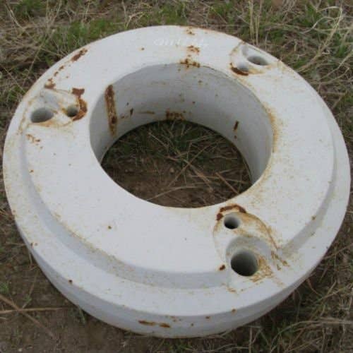 Used Wheel Weight fits Ford TW5 TW10 TW15 TW20 TW25 TW30 TW35 8000 8530 8630 8700 8730 8830 9000 9700 D8NN1A002AA Used Wheel Weight fits Ford TW5 TW10 TW15 TW20 TW25 TW30 TW35 8000 8530 8630 8700 8730 8830 9000 9700 D8NN1A002AA