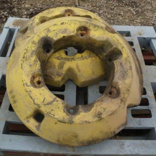 Used Wheel Weight fits John Deere 4040 4050 4240 4250 4440 4450 4520 4620 4630 4640 4650 4840 4850 5020 6030 8440 8450 8640 8650 8850 R41030 Used Wheel Weight fits John Deere 4040 4050 4240 4250 4440 4450 4520 4620 4630 4640 4650 4840 4850 5020 6030 8440 8450 8640 8650 8850 R41030