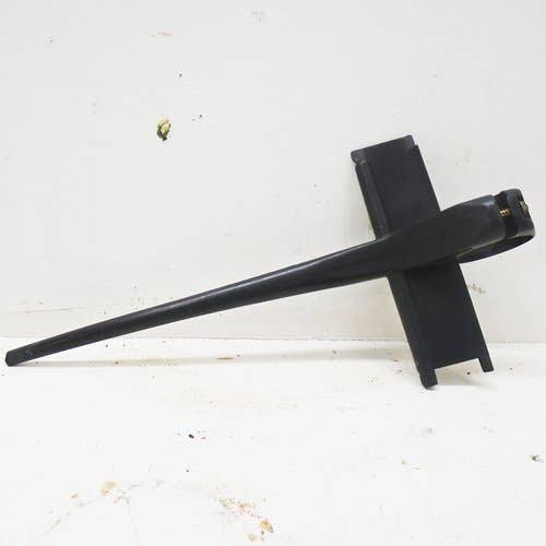 409819 | Reel Finger | Case IH 1010 1020 | John Deere 913 915 918 920 922 924 925 930 |  | AH153175 | 114039M1 | 1989438C1 | 71367261 | 9842263