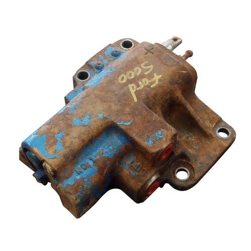 Used Remote Hydraulic Valve - Single Spool - No Detent fits Ford 2100 2110 2120 2310 3000 3300 3400 4000 4100 4110 4140 5000 5100 7000 7100 E1NNB950AB