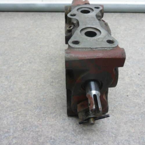 433248 | Remote Valve Assembly | Allis Chalmers 7010 7020 7030 7040 7045 7050 7060 7080 |  | 70269700 | 265706