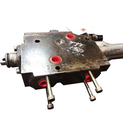 440277 | Remote Valve | New Holland T7030 T7040 T7050 T7060 T7.230 T7.245 T7.260 TM120 TM130 TM140 TM155 TM175 TM190 | Case IH MXM120 MXM130 MXM140 MXM155 MXM175 MXM190 Puma 165 Puma 180 Puma 195 Puma 210 |  | 87526168 | 5195165