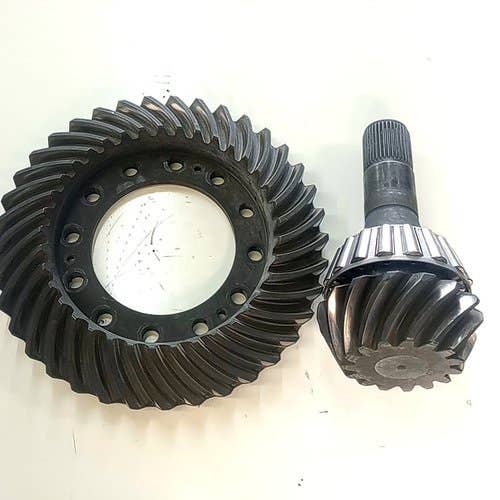 438113 | Ring & Pinion Gear Set | John Deere 9300T 9320T 9400T 9420T 9430T 9520T 9530T 9620T 9630T |  | R165570 | R165571 | 578-01-3311-082
