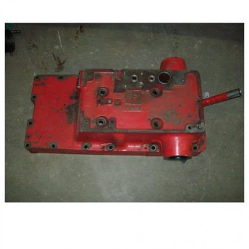 Used Rockshaft Cover fits International Hydro 186 786 886 986 1086 1486 1586 1259630C91 129998-PLUG