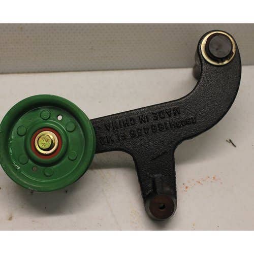 Used Rotary Screen Drive Idler Arm Assembly fits John Deere 9550 9560 9660 9450 9650 S550 S660 S670 S680 S690 S670HM S680HM S690HM S650 AH159992 Used Rotary Screen Drive Idler Arm Assembly fits John Deere 9550 9560 9660 9450 9650 S550 S660 S670 S680 S690 S670HM S680HM S690HM S650 AH159992