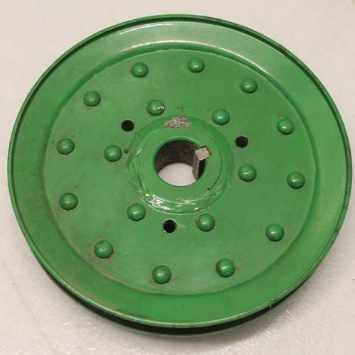 434757 | Rotary Screen Drive Pulley | John Deere CP690 CS690 CTSII S550 S650 S660 S670 S670 S670HM S680 S680HM S690 S690HM S760 S770 S780 S790 T550 T560 T660 T670 W540 W550 W650 W660 7660 7760 9450 9510 9510 SH 9550 9550 SH 9560 9560 SH |  | AH115639