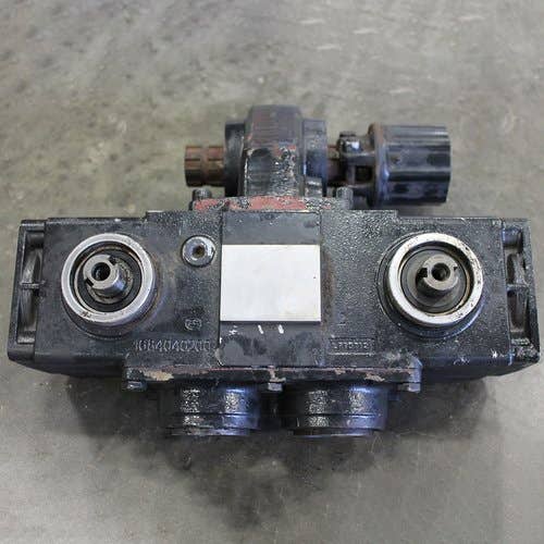 437231 | Row Unit Gear Box Assembly | Case IH 2606 2608 2612 | New Holland 99C06R 99C08F 99C08R 99C12R |  | 84571976 | 84571976 | 84972763 | 84349063 | 84972763 | 84349063 | 1684040200