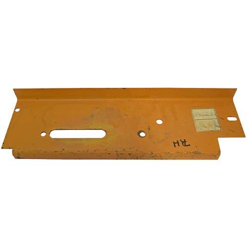 436804 | Seat Mounting Panel | RH | Case 1845C |  | D131901 | H437059