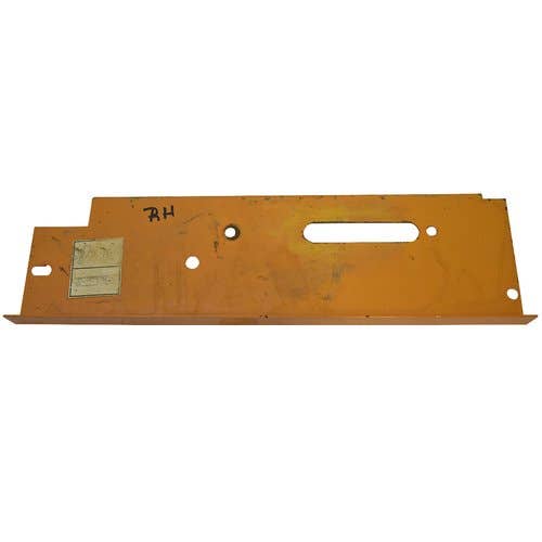 436804 | Seat Mounting Panel | RH | Case 1845C |  | D131901 | H437059