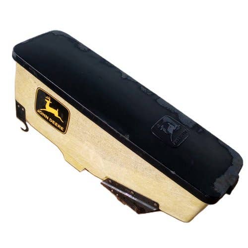 411809 | Seed Hopper W/ Lid | John Deere 1750 1760 1760NT 1770 1770NT 1780 7100 7200 7300 |  | A52087 |  AA32909 | A65006 |  A69320