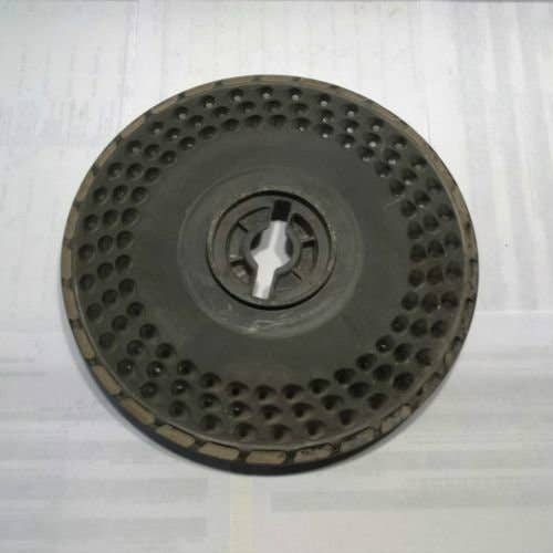 Used Seed Disc - Soybean fits John Deere 1700 1710 1720 1730 1750 1760 1760NT 1765 1765NT 1770 1770NT 1775 1775NT 1780 1785 1790 1795 7200 7300 A42586