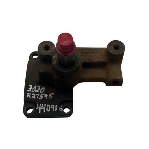 440906 | Selective Control Bracket | John Deere 440 440 440A 440A 440B 540 540A 540A 700A 700A 2510 3010 3020 4010 4020 5010 5020 |  | R49188 | R27595