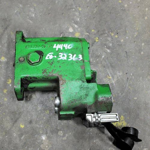 Used Selective Control Valve w/ ISO Couplers fits John Deere 4030 4040 4230 4240 4430 4440 4630 4640 4840 8430 8440 8630 8640 AR82561 Used Selective Control Valve w/ ISO Couplers fits John Deere 4030 4040 4230 4240 4430 4440 4630 4640 4840 8430 8440 8630 8640 AR82561