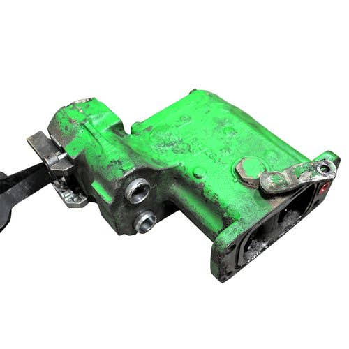 403678 | Selective Control Valve w/ ISO Couplers | John Deere 4030 4040 4230 4240 4430 4440 4630 4640 4840 8430 8440 8630 8640 |  | AR82561