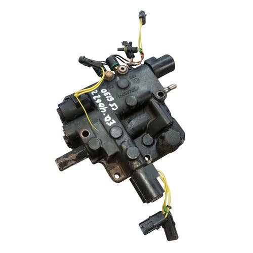 451982 | Shuttle Control Valve | Case IH 5120 5130 5140 5150 5220 5230 5240 5250 |  | 117547A3 | 1346372C1