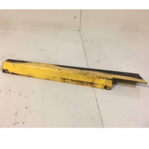 431868 | Side Panel Guide - LH | New Holland C185 L180 L185 LS180B LS185B LT185B |  | 87032622