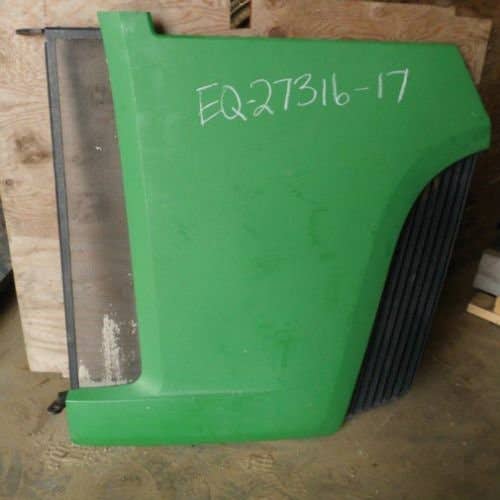 431464 | Side Panel | LH | John Deere 9120 9220 9320 9320T 9420 9420T 9520 9520T 9620 9620T |  | RE210062