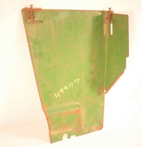 499117 | Side Panel - RH | John Deere 3010 3020 |  | AR26852
