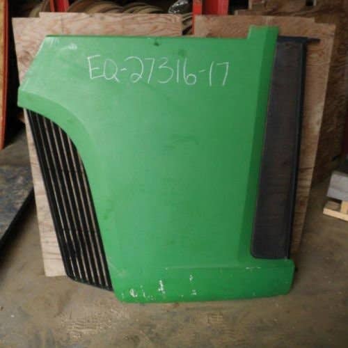 431463 | Side Panel | RH | John Deere 9120 9220 9320 9320T 9420 9420T 9520 9520T 9620 9620T |  | RE210061
