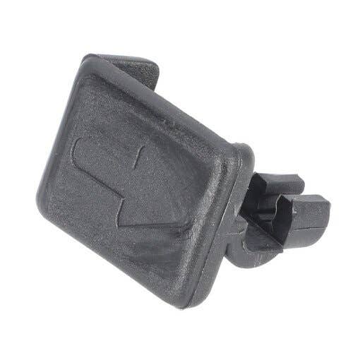 179662 | Side Screen Knob | John Deere 1550 1550 1650 1650 1750 1850 1850 1950 1950N 2155 2250 2355 2355N 2450 2555 2650 2650N 2755 2850 2855N 2955 3050 3055 3150 3155 3255 3350 3650 4050 4055 4250 4255 4450 4455 6300 6500 6500 |  | L63150