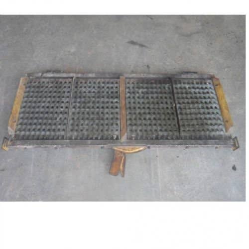 Used Sieve Extension fits New Holland TR70 TR75 TR85 TR86 TR87 TR88 771968 249313