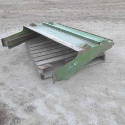 499951 | Sieve Frame | John Deere 7700 7701 7720 7721 |  | AH112544 | AH75725 | AH99657