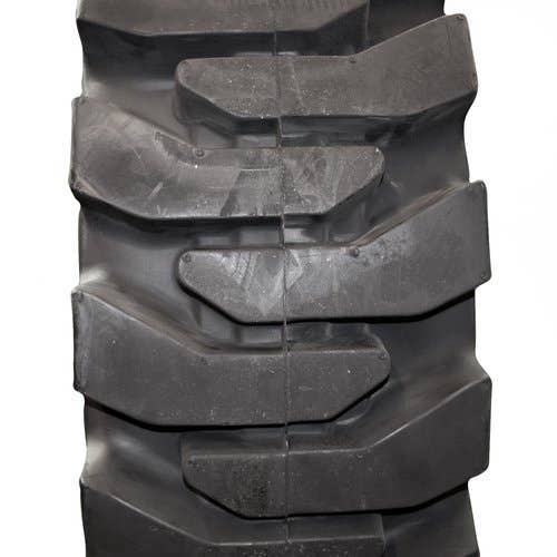 1001252 | Solid Tire – 14 x 17.5 - Right Hand | Caterpillar 272D 272D2 272D2 XHP 272D3 272D XHP | Gehl SL7600 V330 V400 7810 7810E | JCB 330 | John Deere 260 270 280 328 328E 330 330 330G 332 332D 332E 332G | Mustang 2095 2099 2109 3300V 4000V | New |