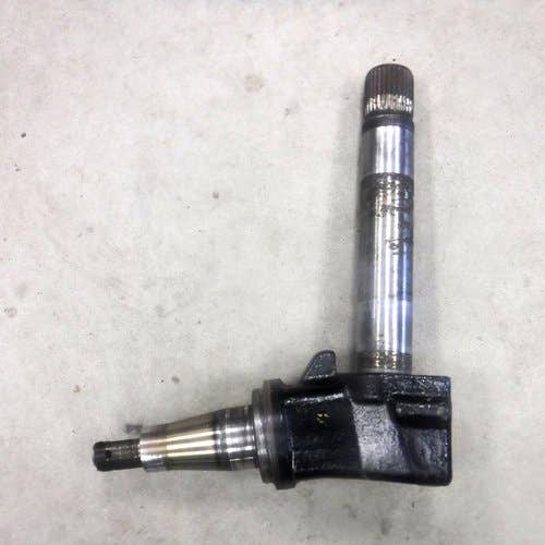Used Spindle Left Hand fits Case IH 5120 5130 5140 5220 5230 5240 5250 1533042C2 Used Spindle Left Hand fits Case IH 5120 5130 5140 5220 5230 5240 5250 1533042C2