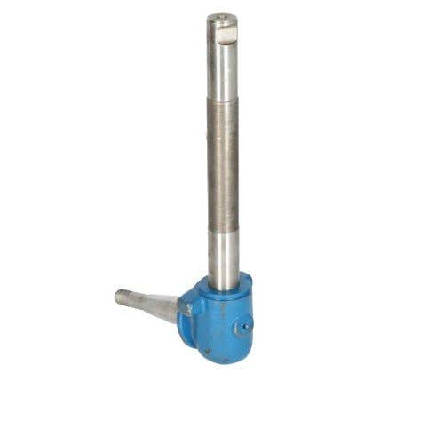 104530 | Spindle - Right Hand | Ford 2300 2600 3300 3910 4110 4610 |  | C5NN3105V