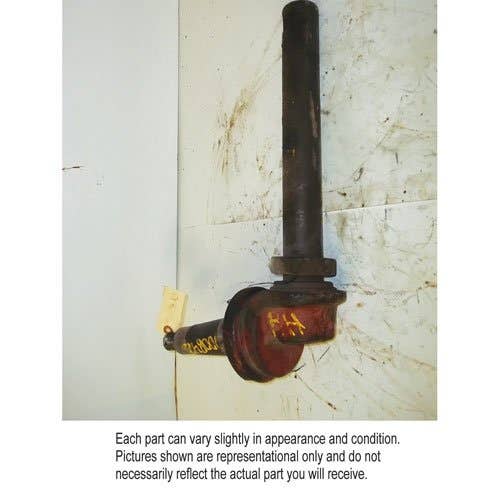 Used Spindle - Right Hand fits International 560 706 756 806 826 856 1026 1206 1256 544 656 383913R92 370790R91