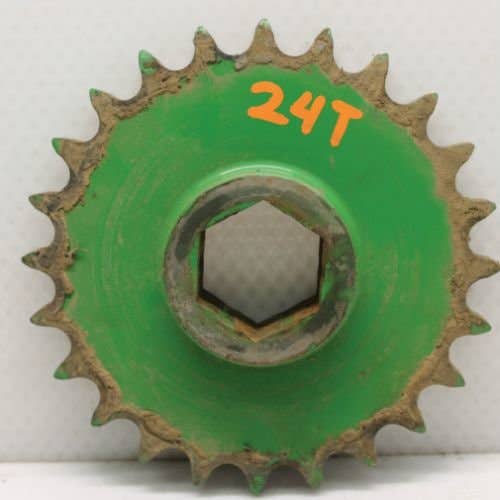 421251 | Sprocket | John Deere 446 447 447 456 457 466 467 546 547 556 557 566 567 |  | AE54301 | AFH205816