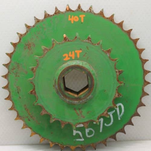 421256 | Sprocket | John Deere 456 467 556 567 |  | AE54302