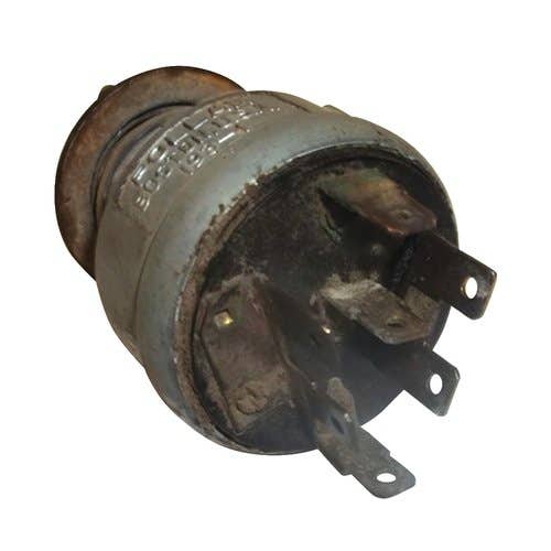 456037 | Starter Switch | John Deere 300B 300B 820 830 920 930 940 955 1020 1030 1040 1120 1130 1140 1520 1530 1550 1550 1630 1640 1750 1830 1840 1850 1850 1850N 2020 2020 2030 2040 2040S 2130 2140 2150 2155 2240 2250 2255 2270 2280 2320 |  | AR58126