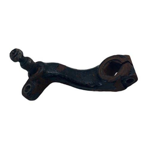 411855 | Steering Arm - Right Hand | New Holland T4020 T4030 T4040 T5040 T5050 TL70 TL80 TL80A TL90 TL90A TL100 TL100A TN55 TN55D TN60A TN60DA TN65 TN65D TN65F TN70 TN70A TN70D TN70DA TN70F TN75 TN75A TN75D TN75DA TN75F TN75FA TN80F TN85A |  | 87621271