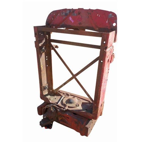 496726 | Steering Bolster Assembly | International | Farmall | IH 460 560 |  | 367056R21 | 370546R91 | 367056R11 | 397478R1